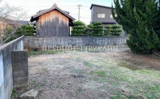 ＜物件概要＞
〇清閑な住宅街です。
〇家庭菜園にお勧めです。
＜周辺環境＞
〇ことでん長尾線高田駅徒歩32分。
〇フジグラン十川店700ｍ。
